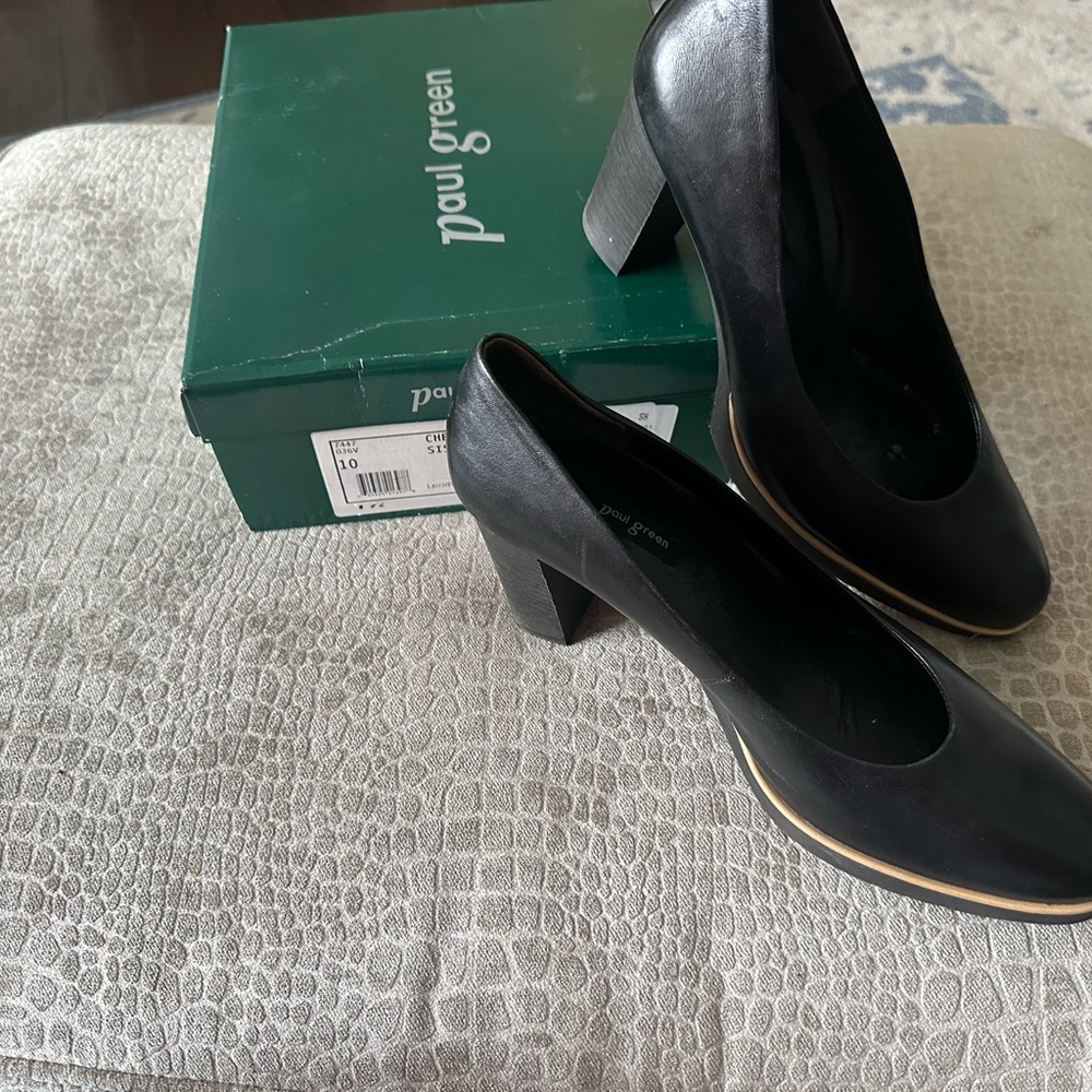 Paul Green Black Leather Heels Size 41